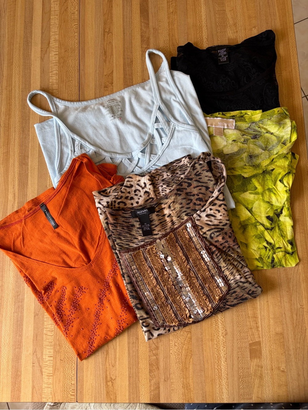 Lot of 5 Women’s Tops - Michael Kors, Alfani, Cable$Gauge… Sz XL